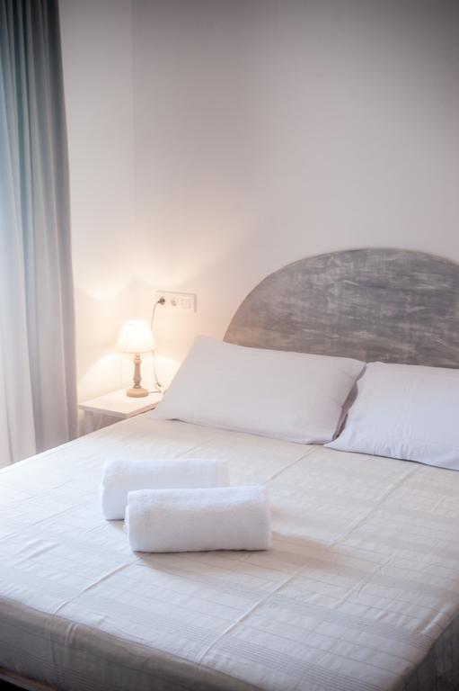 Hostal Bon Sol San Ferrán de ses Roques Room photo